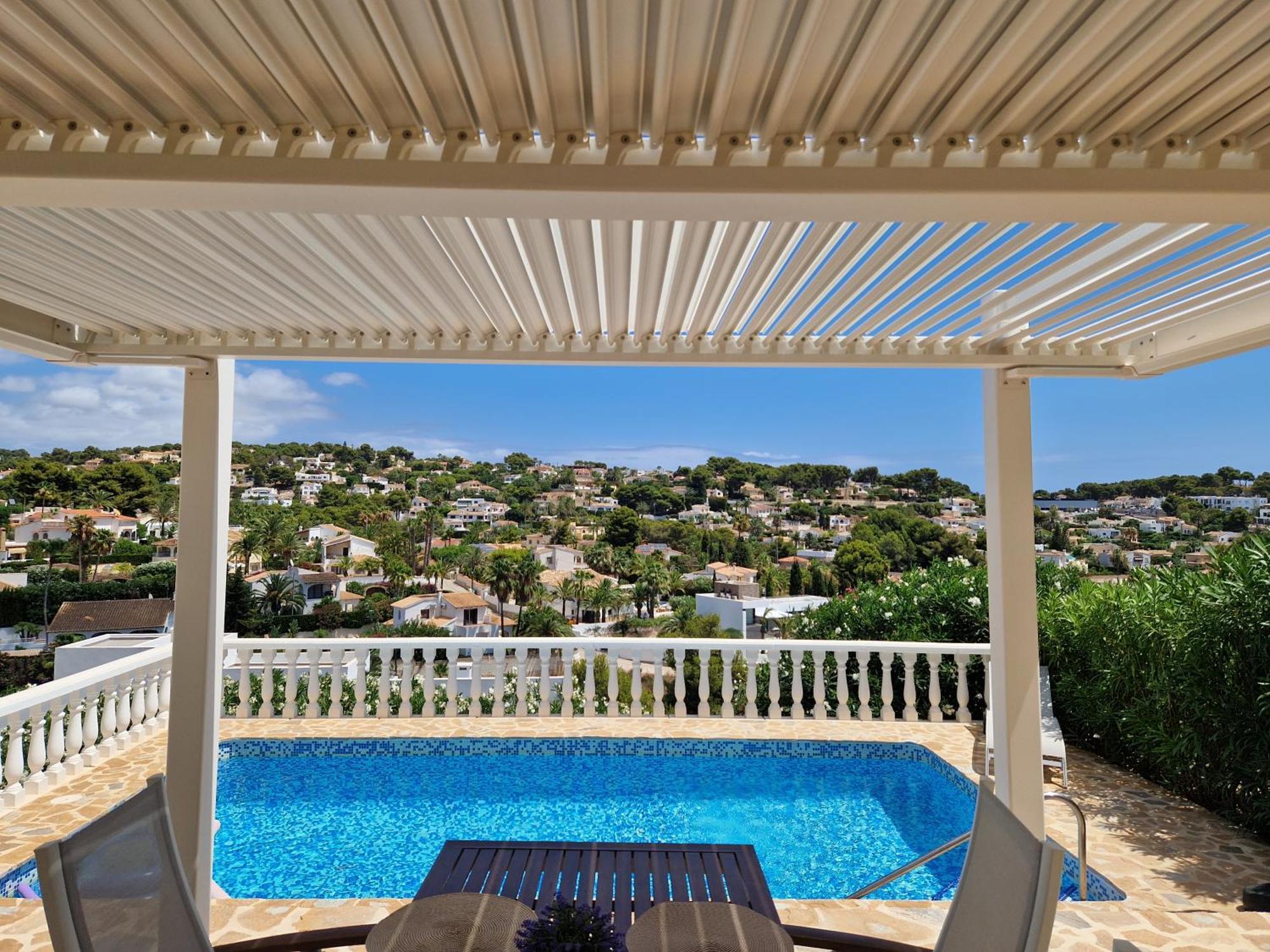 Neu Renovierte Villa Mit Privatem Pool Fusslaeufig Zum Meer 贝尼萨 外观 照片